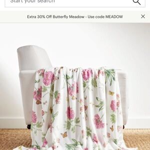 Lenox Floral Throw Blanket Butterfly meadow Pink & Green NEW
